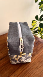 Box Pouch Gris Flores