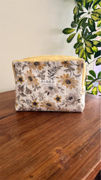 Box Pouch Blanco flores