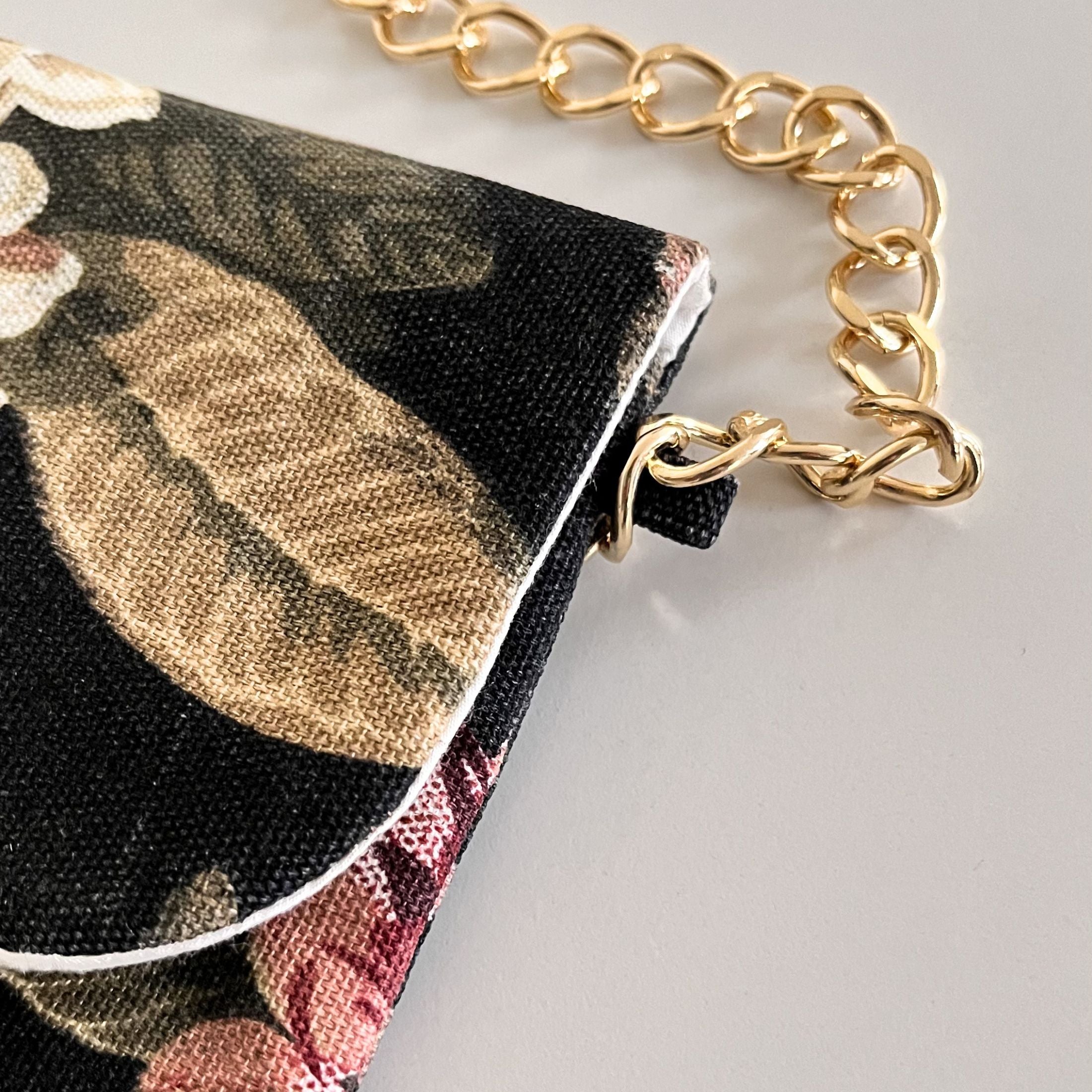 Cartera Pochette Negra floral